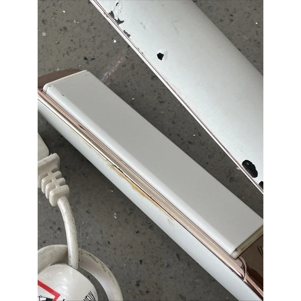 T3 - Smooth ID 1” Smart Flat Iron with Touch Interface White & Rose Gold tested